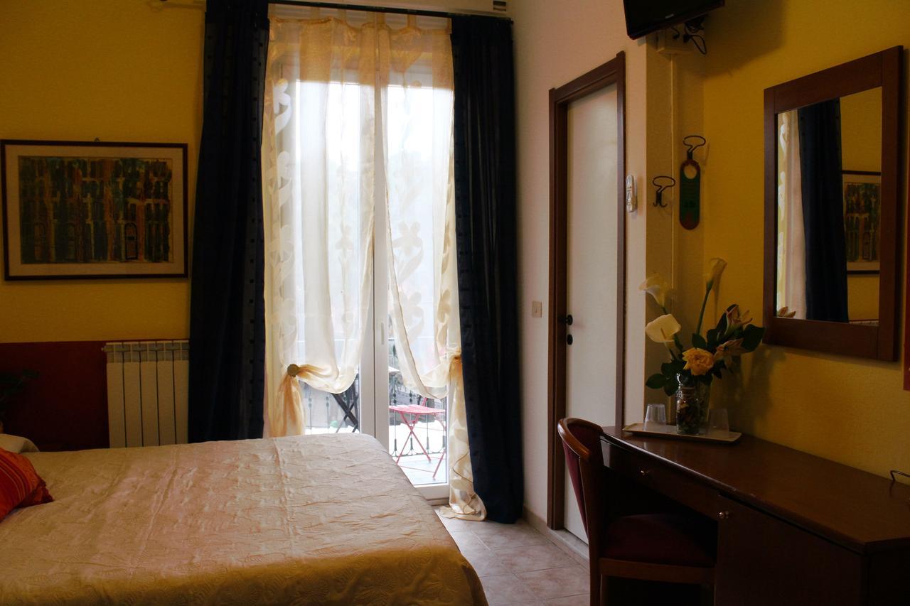 Hôtel I Mattoni Rossi à Celle Ligure Extérieur photo